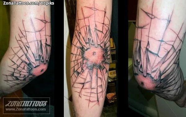 Tatuaje de 13piks - Grietas Codo