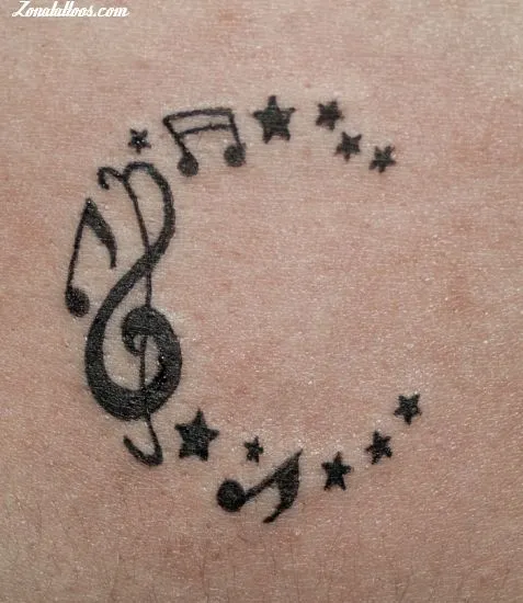 Tatuaje De Bresp Notas Musicales | tatuajes | Pinterest