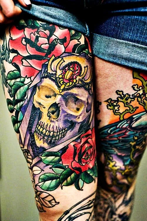 Tatuaje calavera y rosas en la pierna. | Tattoos~Piercings Gallery ...