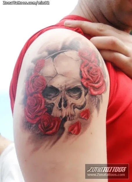 tatuaje calavera y rosas | Tatuajes | Pinterest | Php