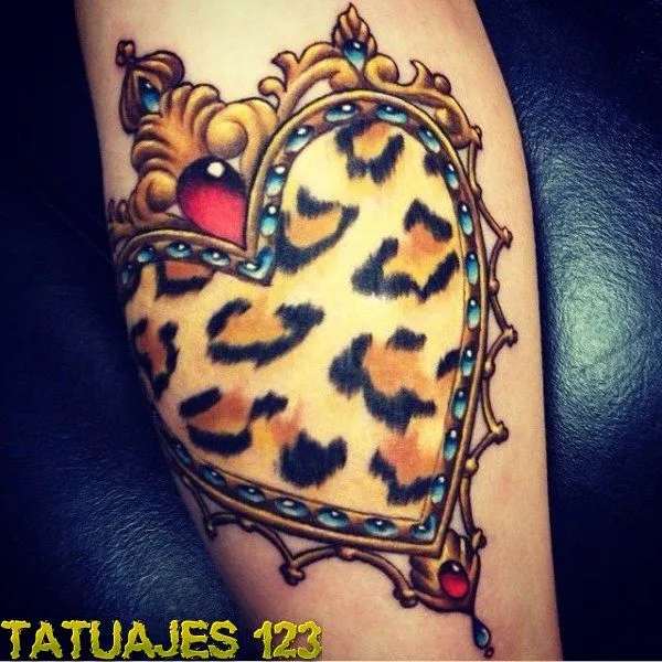 tatuaje-corazon-de-leopardo.jpg