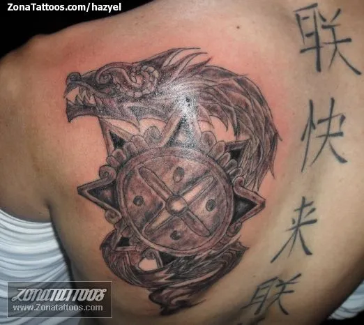 Bibora emplumada tatuaje - Imagui