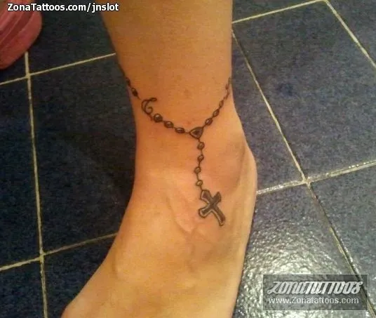 Tatuaje de jnslot - Rosarios Tobillo Religiosos
