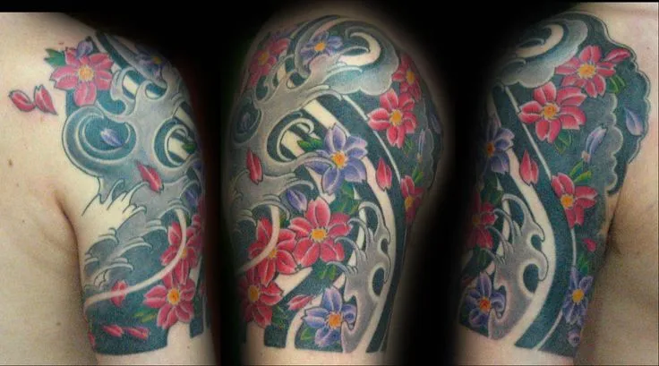 Tatuaje manga japones Pupa Tattoo Granada | Flower tattoo flowers ...
