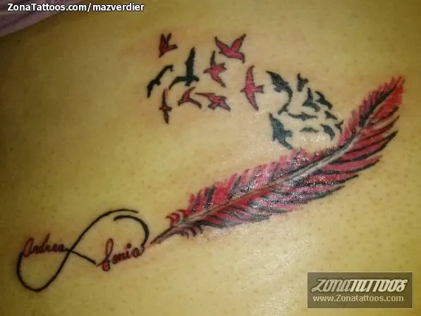 Tatuaje de MAZVERDIER - Plumas Infinitos Aves