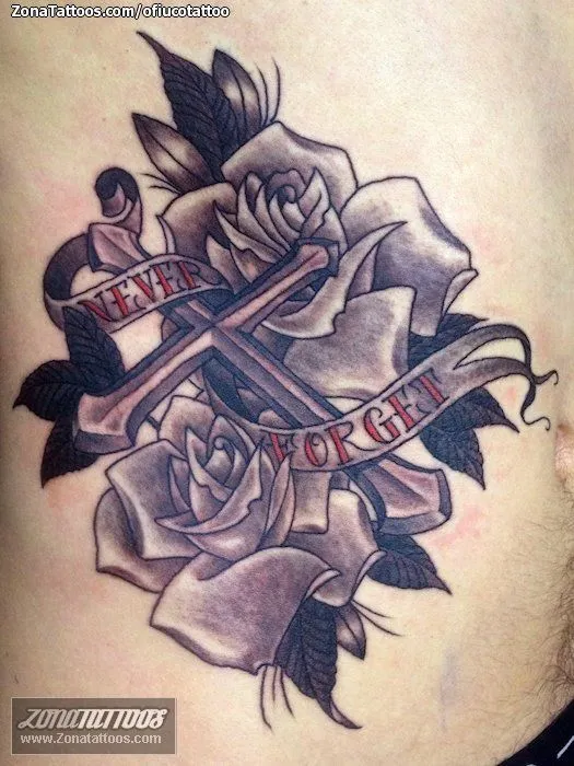 Tatuaje de ofiucotattoo - Rosas Cruces Flores