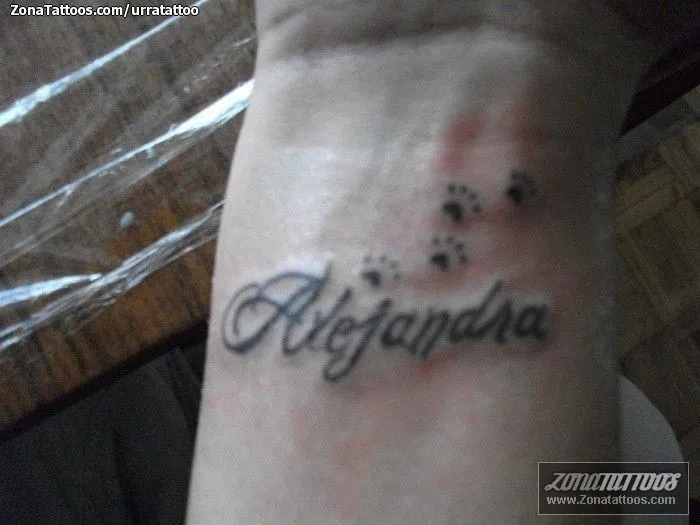 Tatuajes y diseños: Alejandra