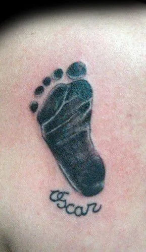 Tatuaje de huellas de bebé - Imagui