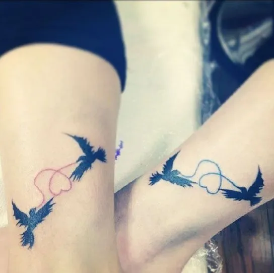 Simbolo de amistad eterna tatuajes - Imagui