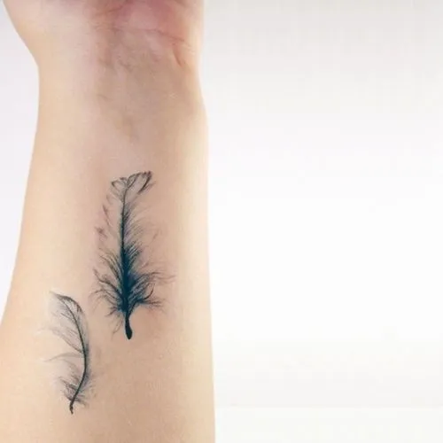 tatuajes de plumas | Tumblr