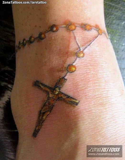 Tatuajes De Rosario en Pinterest | Tatuajes De Cruces, Tatuajes ...