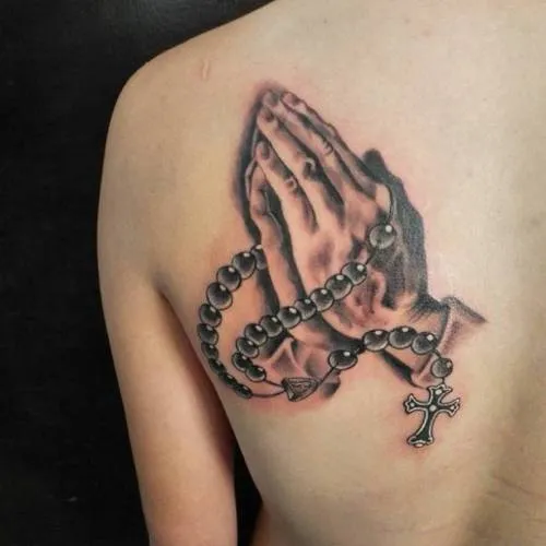 tatuajes de rosarios | Tumblr