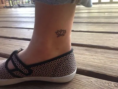 Tatuajes en el Tobillo on Pinterest by pequetatuajes | Ankle ...