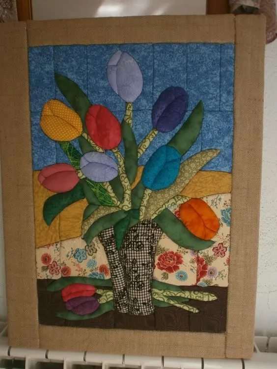 técnica sin aguja, tulipanes. patchwork | Caixas | Pinterest ...
