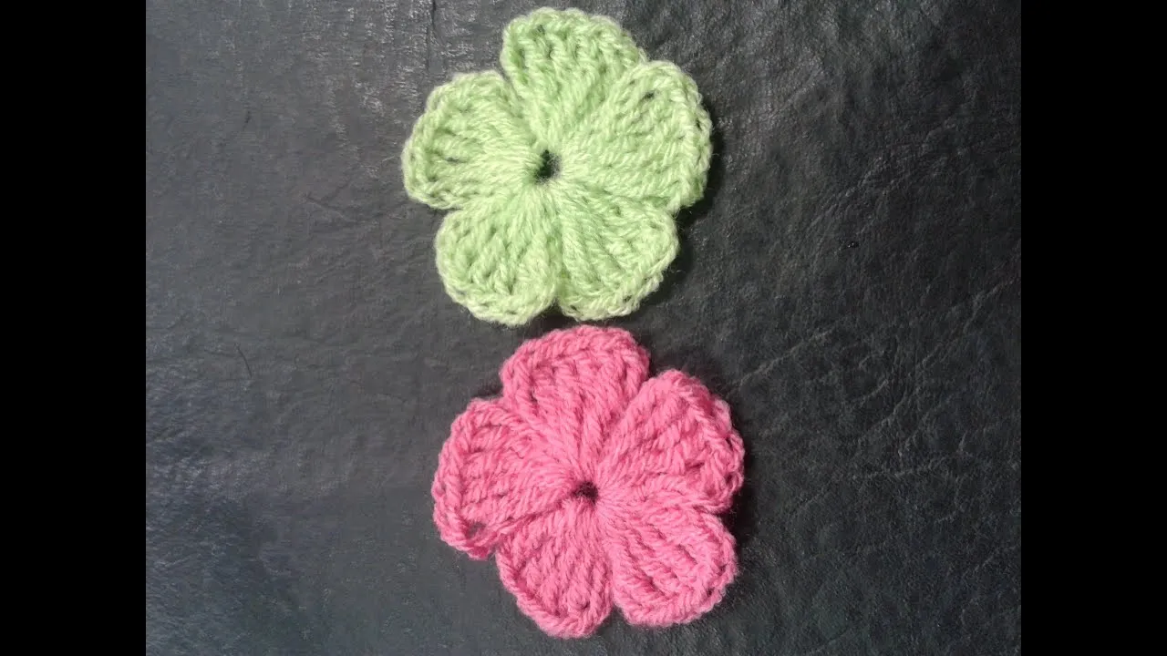 Como tejer flores de 5 petalos a crochet muy facil!//How to make ...