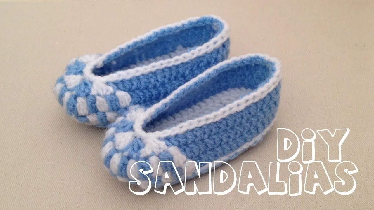 Cómo tejer zapatitos sandalias para bebé en crochet - YouTube