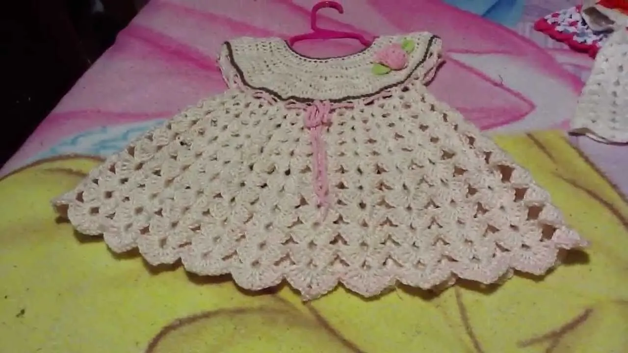 Como tejer un vestido para bebé a crochet - Imagui