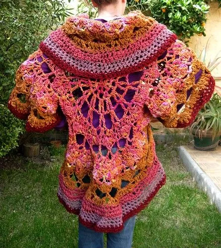 textile and fiber art by lorena ferreira: crochet circular jacket