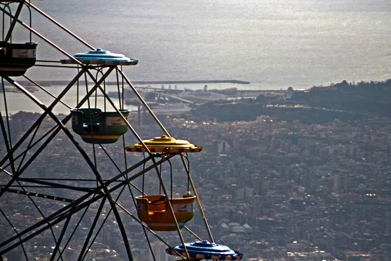 Tibidabo, Barcelona (España). Maravillosa vista de la ciudad.