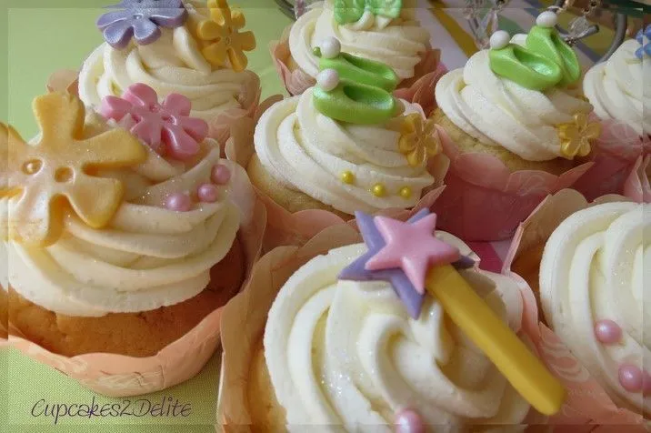 Tinkerbell cupcakes - Imagui