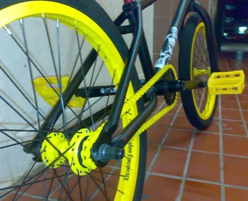 Tiong Hin Co Tyre - BMX Zone | Bmx, Bmx parts, Bmx complete bike ...