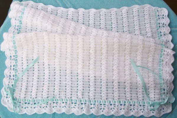 Puntos de crochet para toquillas de bebé - Imagui