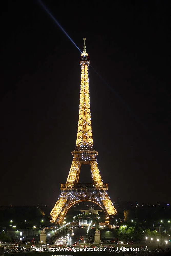 Torre Eiffel (Imagens). ( Num ref.: 3123p )
