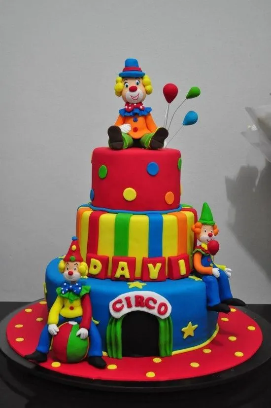 pasteles on Pinterest | Clown Cake, Clowns and Clown Cupcakes