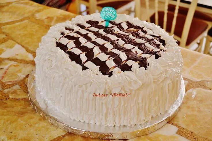 Torta cubierta con Merengue | tortas.originales | Pinterest
