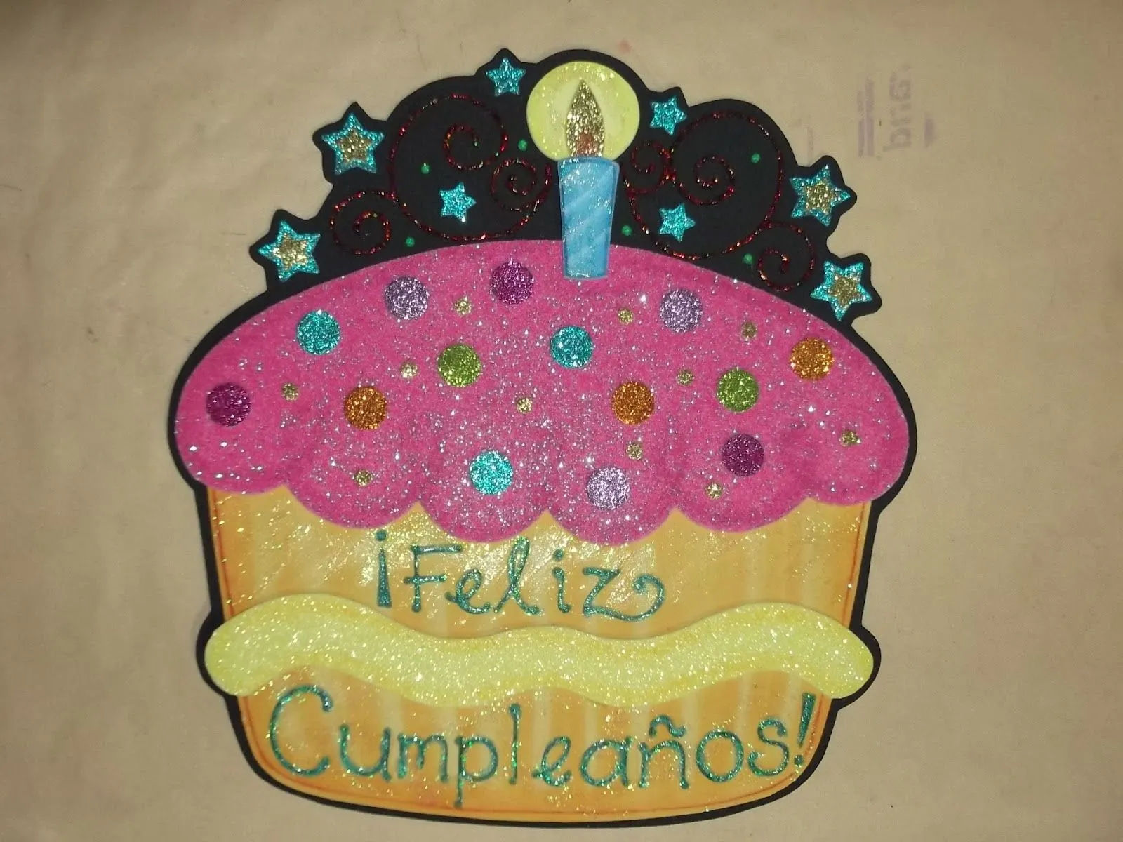 Torta de cumpleaños en foami - Imagui