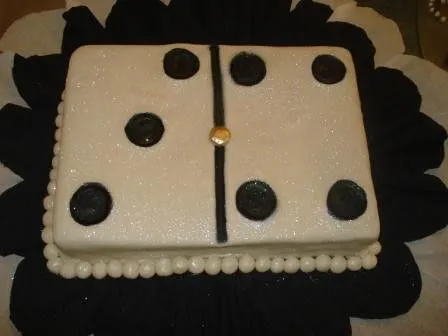 Torta de Domino | Flickr - Photo Sharing!