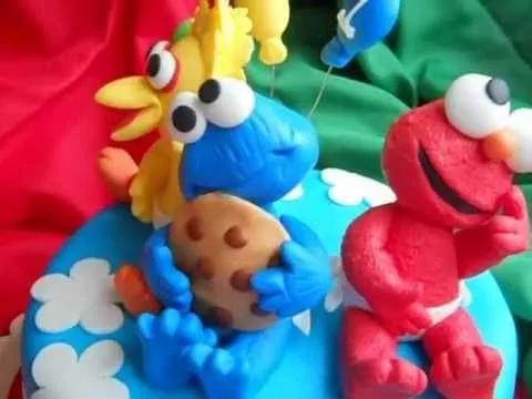 Torta de Elmo Bebé y sus amigos - YouTube