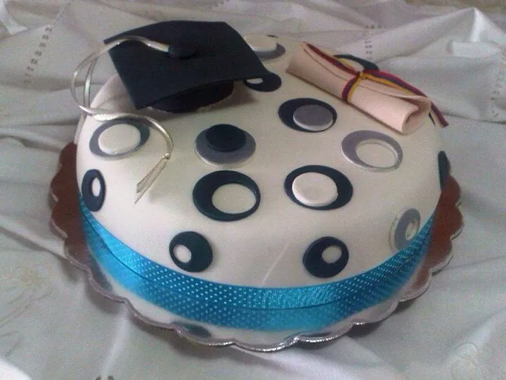 tortas de grado on Pinterest | Graduation Cake, Graduation ...