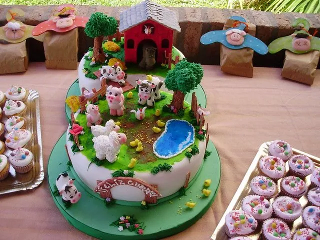 Torta Infantil "La Granja" | Flickr - Photo Sharing!