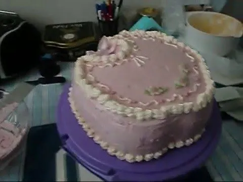 La primera torta para mi nieta - YouTube