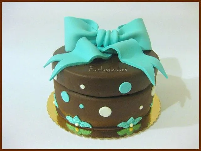 Torta pacco regalo turchese / Teal Present Gift box | Flickr ...