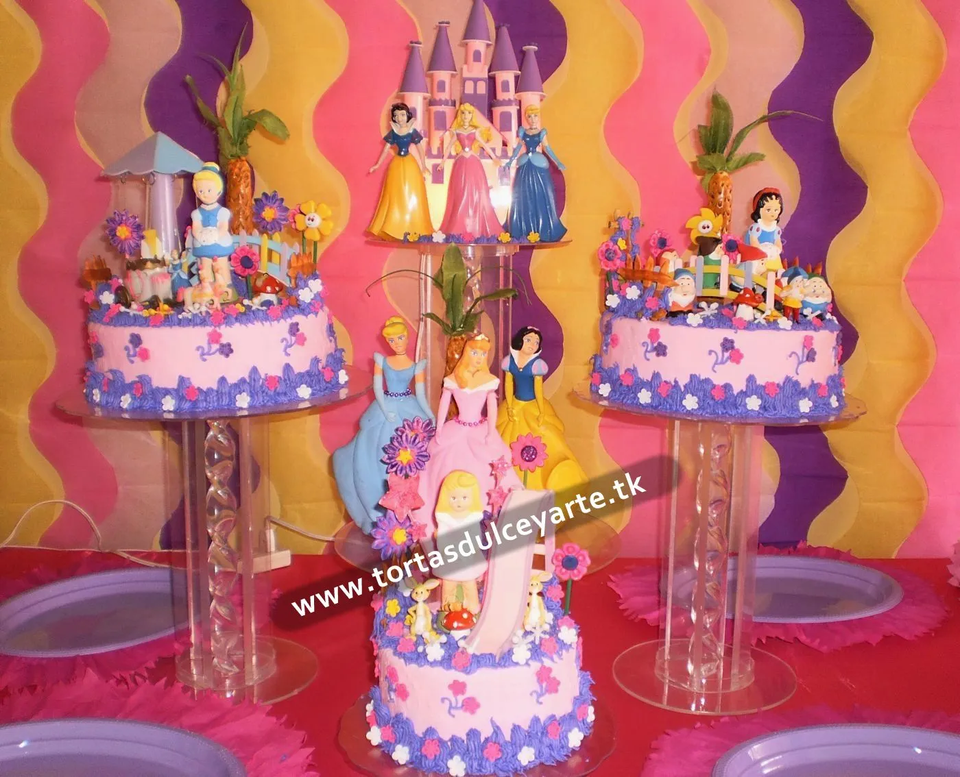 DULCE Y ARTE : Tortas para endulzarte: Torta Princesas Disney (2)