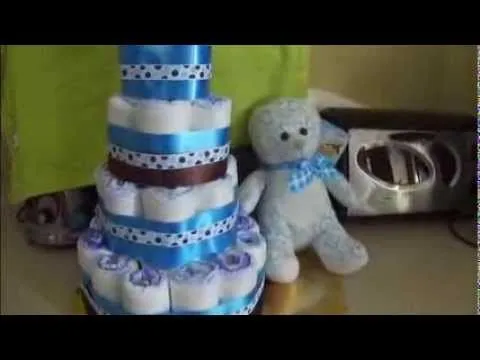 Torta o tarta de pañal para baby shower - YouTube