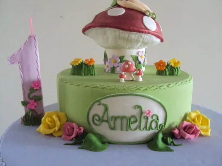 Torta temática: Tinkerbell | Tortas y modelado en pasta de goma ...