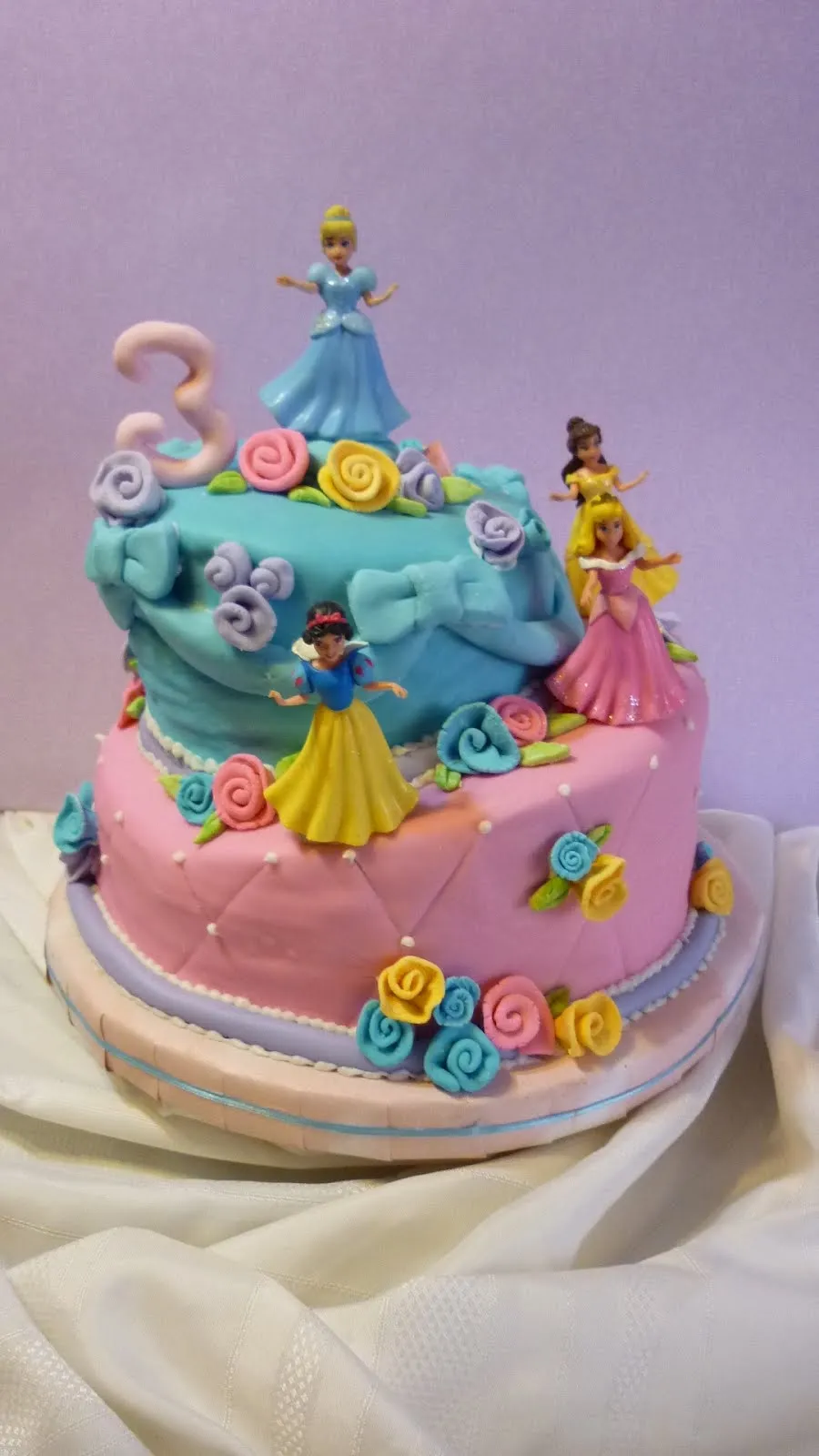 tortas artesanales arafran: tortas de cumpleaños infantiles.