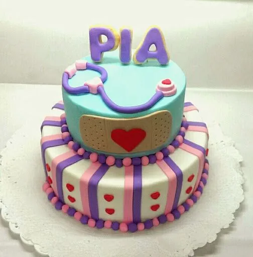 Tortas - La Doctora Juguetes para Pia | Tortas | Pinterest