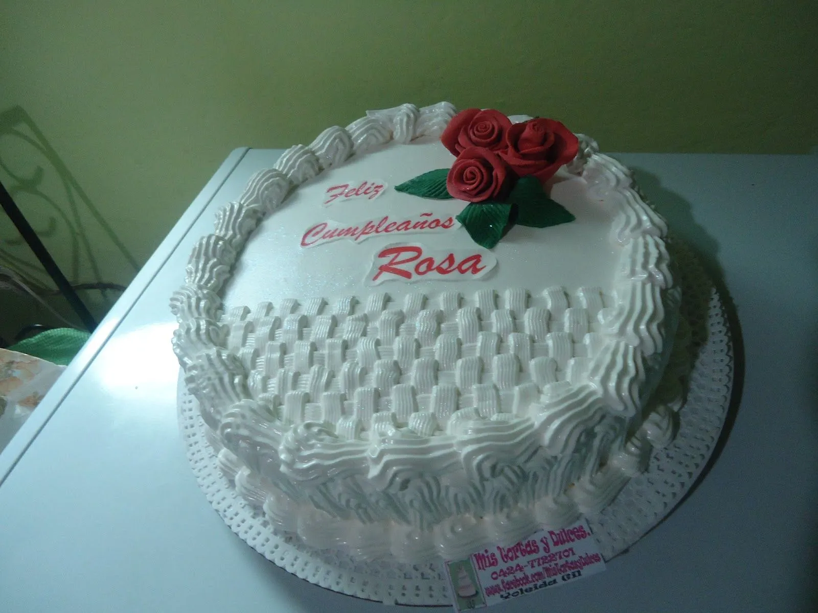 Mis Tortas y Dulces : Torta decorada con merengue