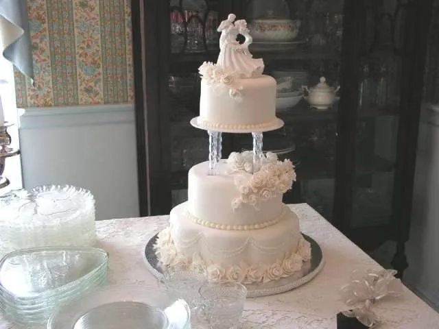 Fotos de tortas de matrimonio 2013 - Imagui