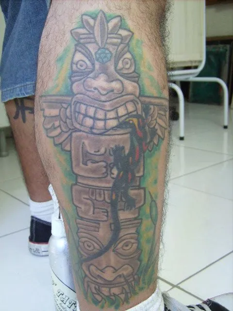 Totem | Momó Tattoo Studio - Bahia - Brasil