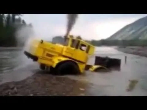 TRACTOR CAMION RUSO PODEROSO - YouTube