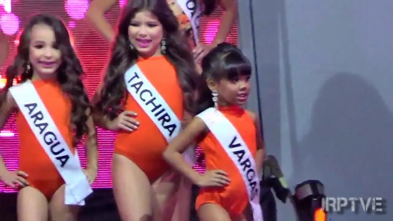Traje de Baño Miss Teen Models Venezuela 2018 Infantil Gala Final Parte 3 -  YouTube