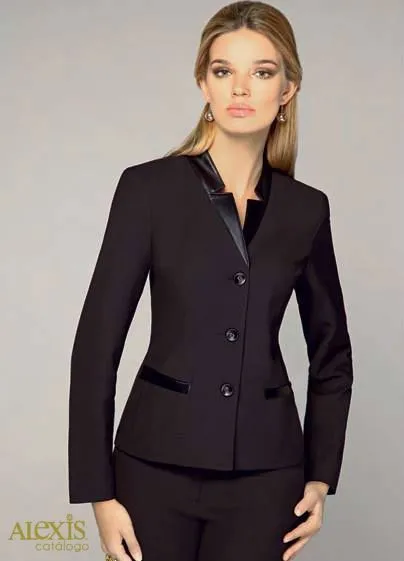 Traje sastre on Pinterest | Suits, Jackets and Work Wear