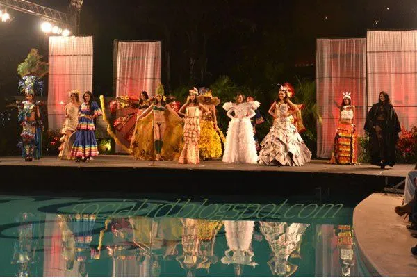 Trajes Típicos, Regionales o en Fantasías Elaborados con ... Trajes Típicos, Regionales o en Fantasías Elaborados con ...