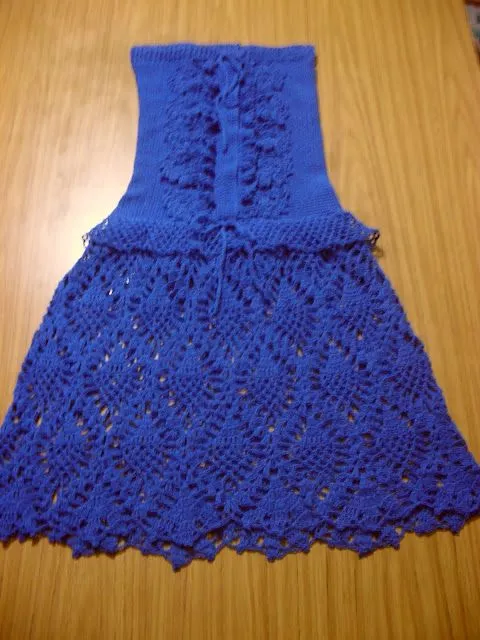 Tricot o crochet: {I craft in blue: vestidito azul en crochet}