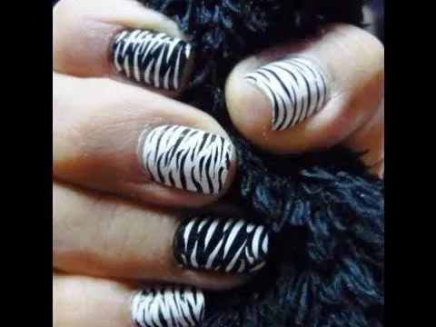 tutorial decoracion uñas facil (Animal print cebra) - YouTube
